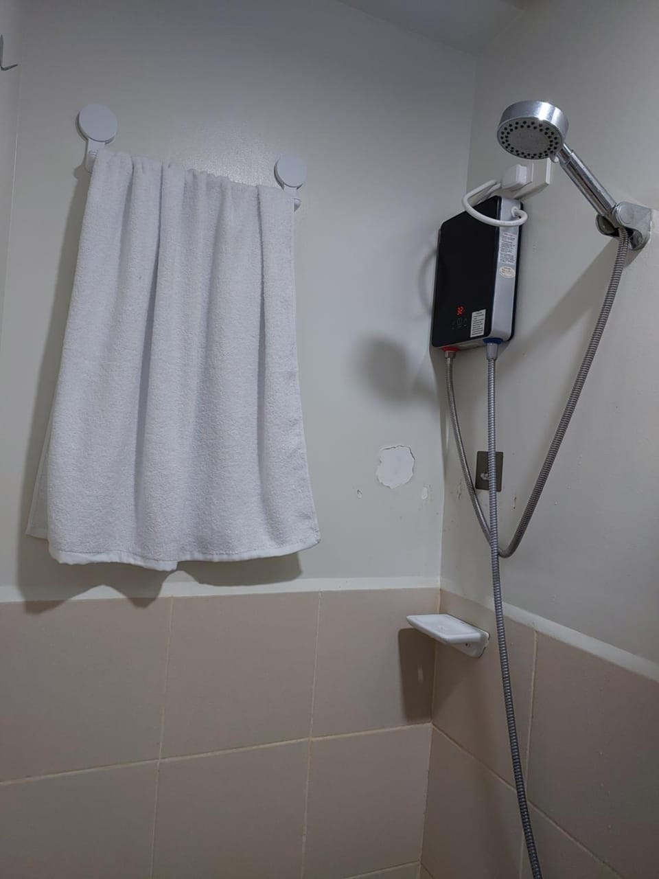Shower, Bathroom, towels