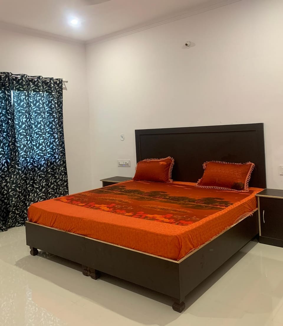 Pavini Homestay Vacation rental in Uttar Pradesh