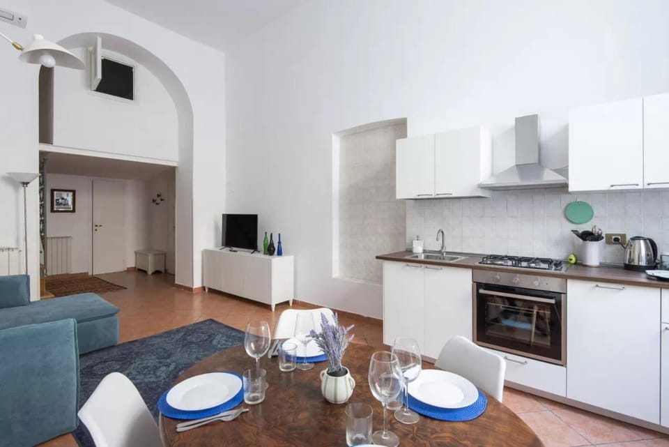 Elegant loft at Piazza Vittorio Apartment in Rome