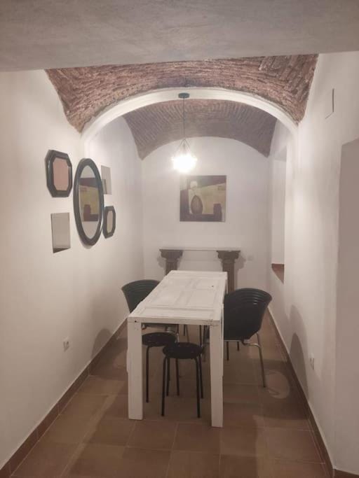 Apartamento Parte Antigua Apartment in Cáceres‎