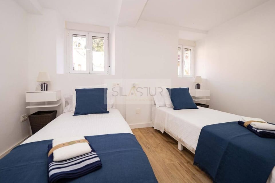 La Casa Del Mar By Silastur House in Cudillero