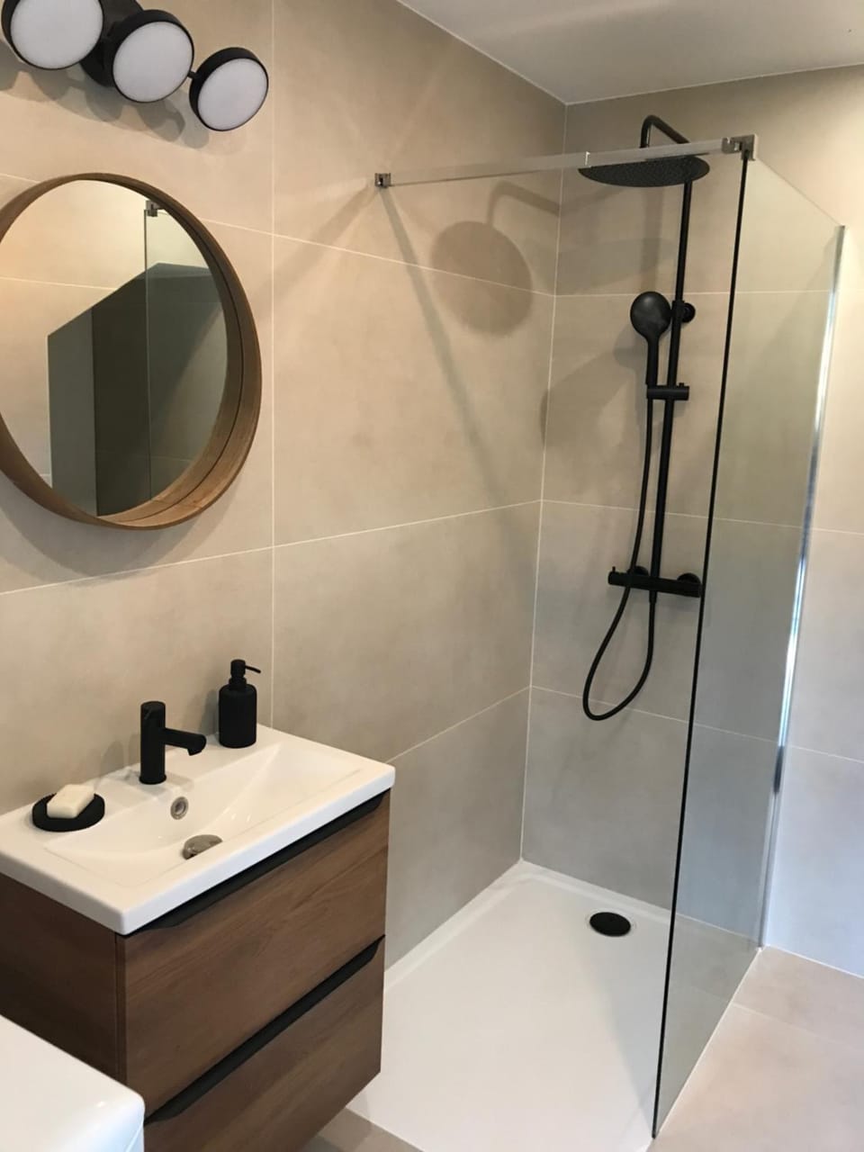 Shower, Bathroom