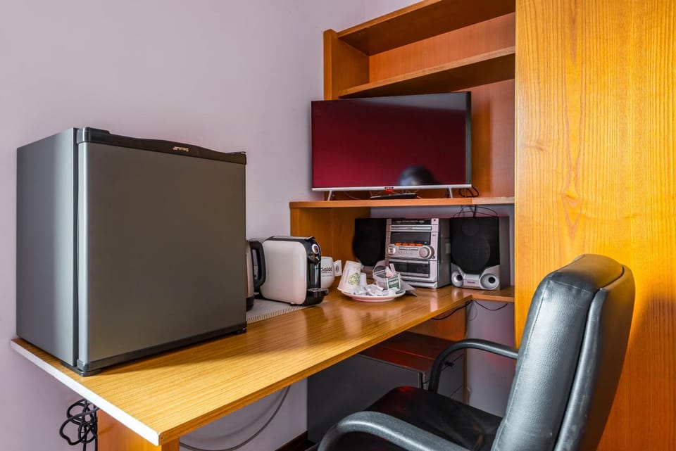 TV and multimedia, minibar