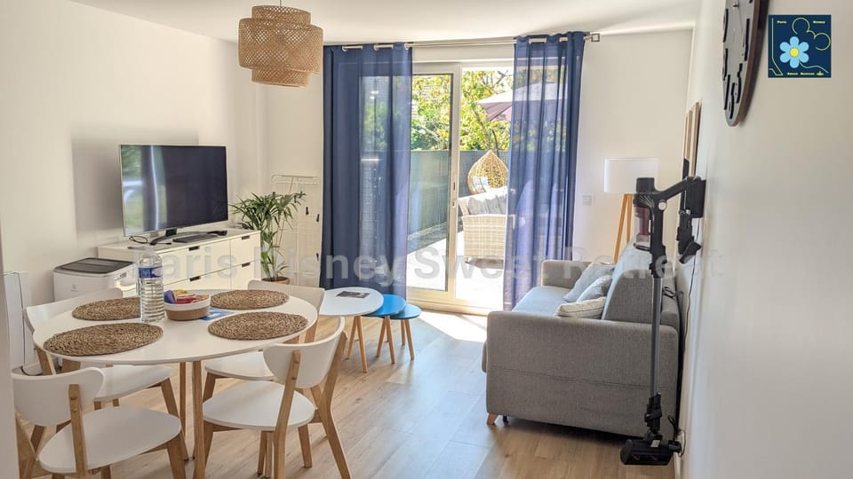 TV and multimedia, Balcony/Terrace, Living room, Dining area, storage