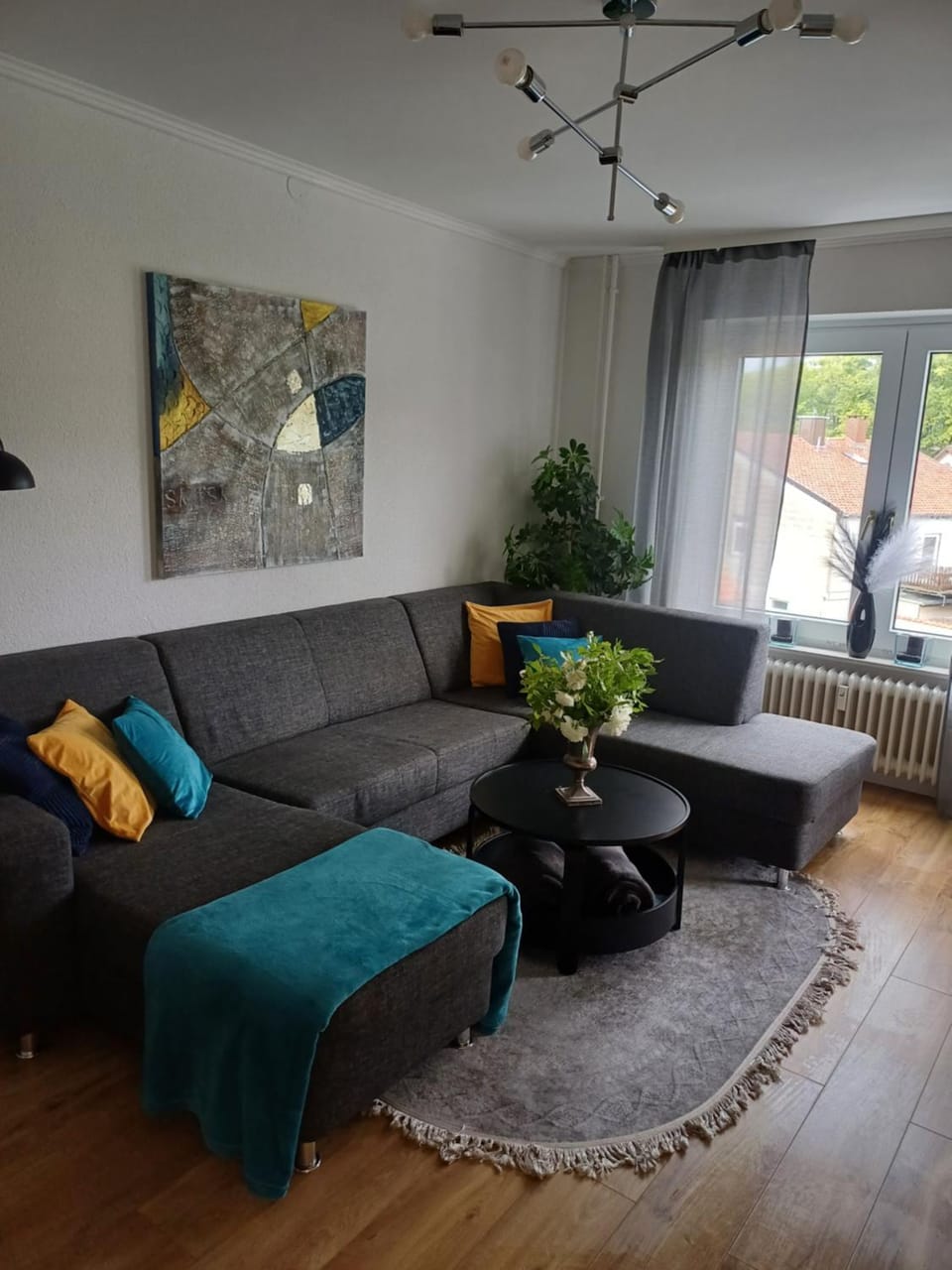 Living room, Seating area