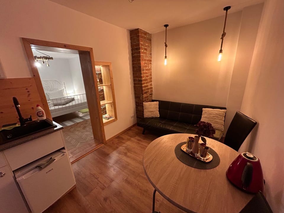 HAVEN Central Studios Apartment in Brasov