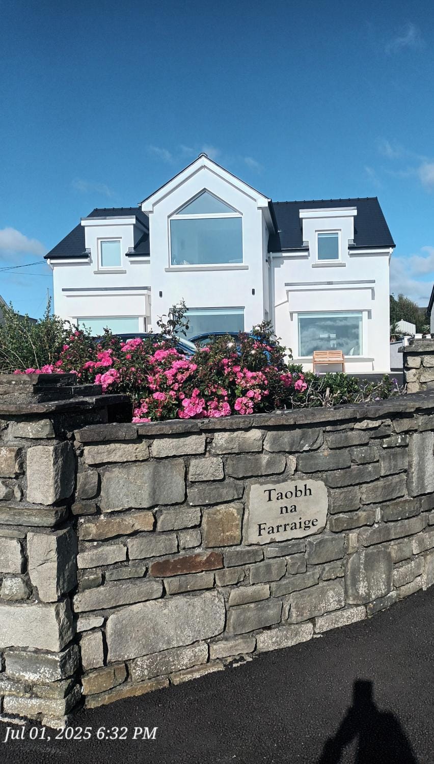 Taobh na Farraige Bed and Breakfast in County Mayo