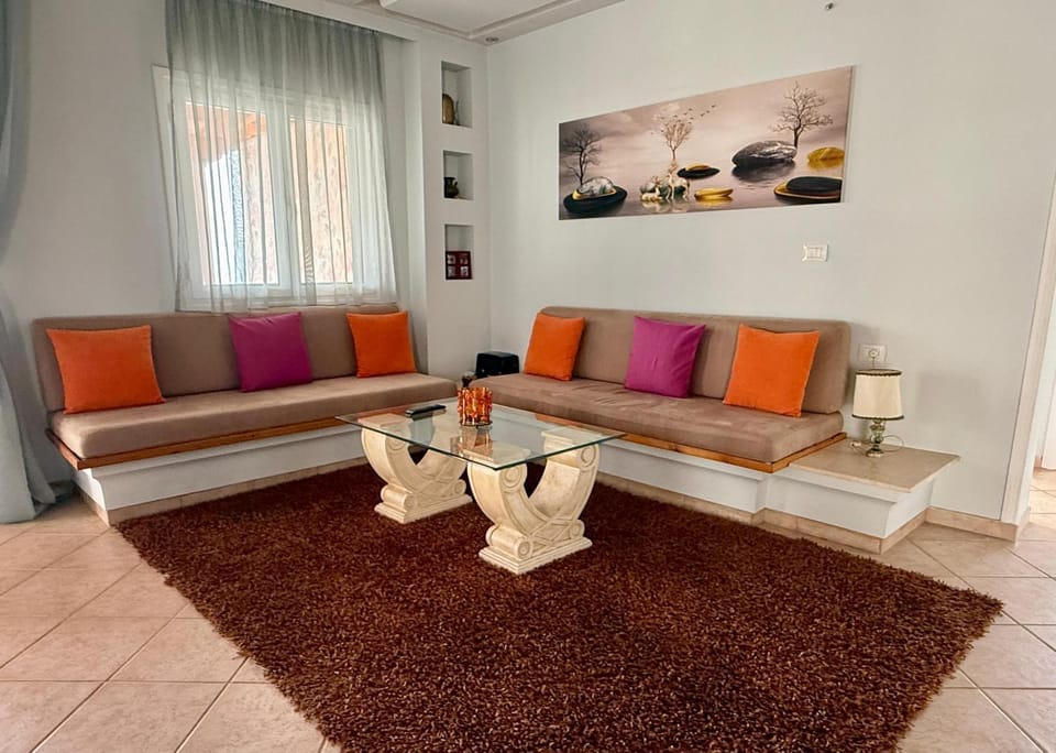 Seating area