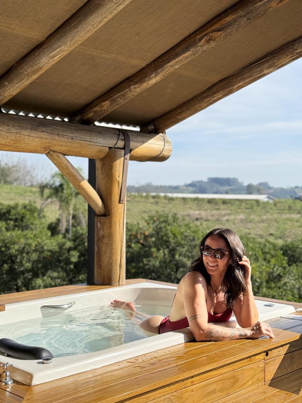 Chalé romântico com jacuzzi e vista do pôr-do-sol Villa in State of Rio Grande do Sul