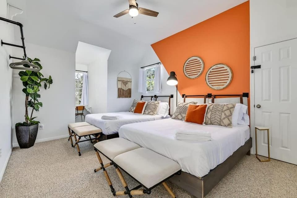 Bed, Bedroom