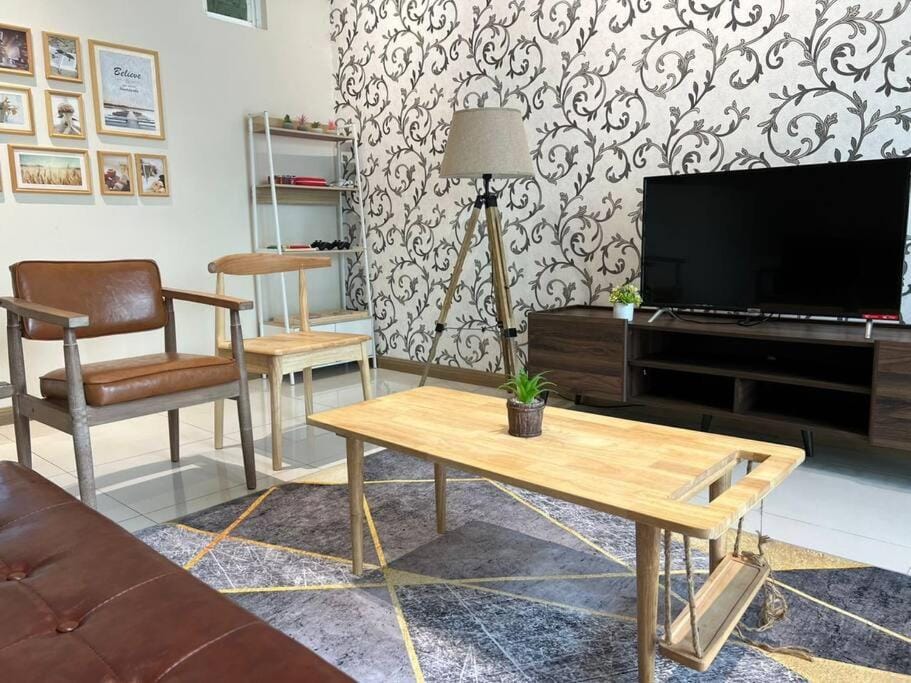 TV and multimedia, Living room, Seating area