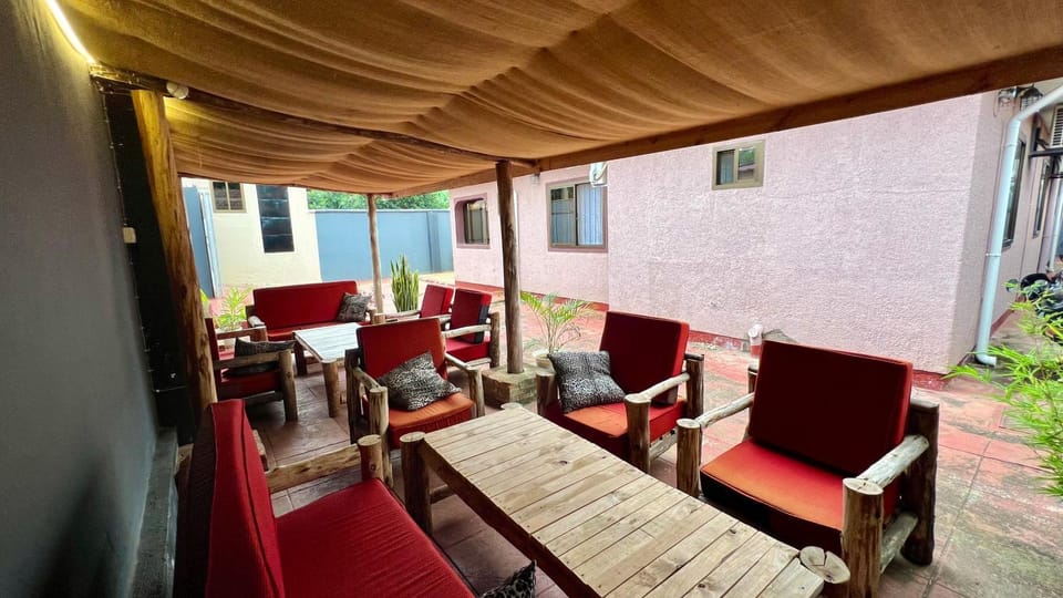 Patio, Balcony/Terrace, Seating area