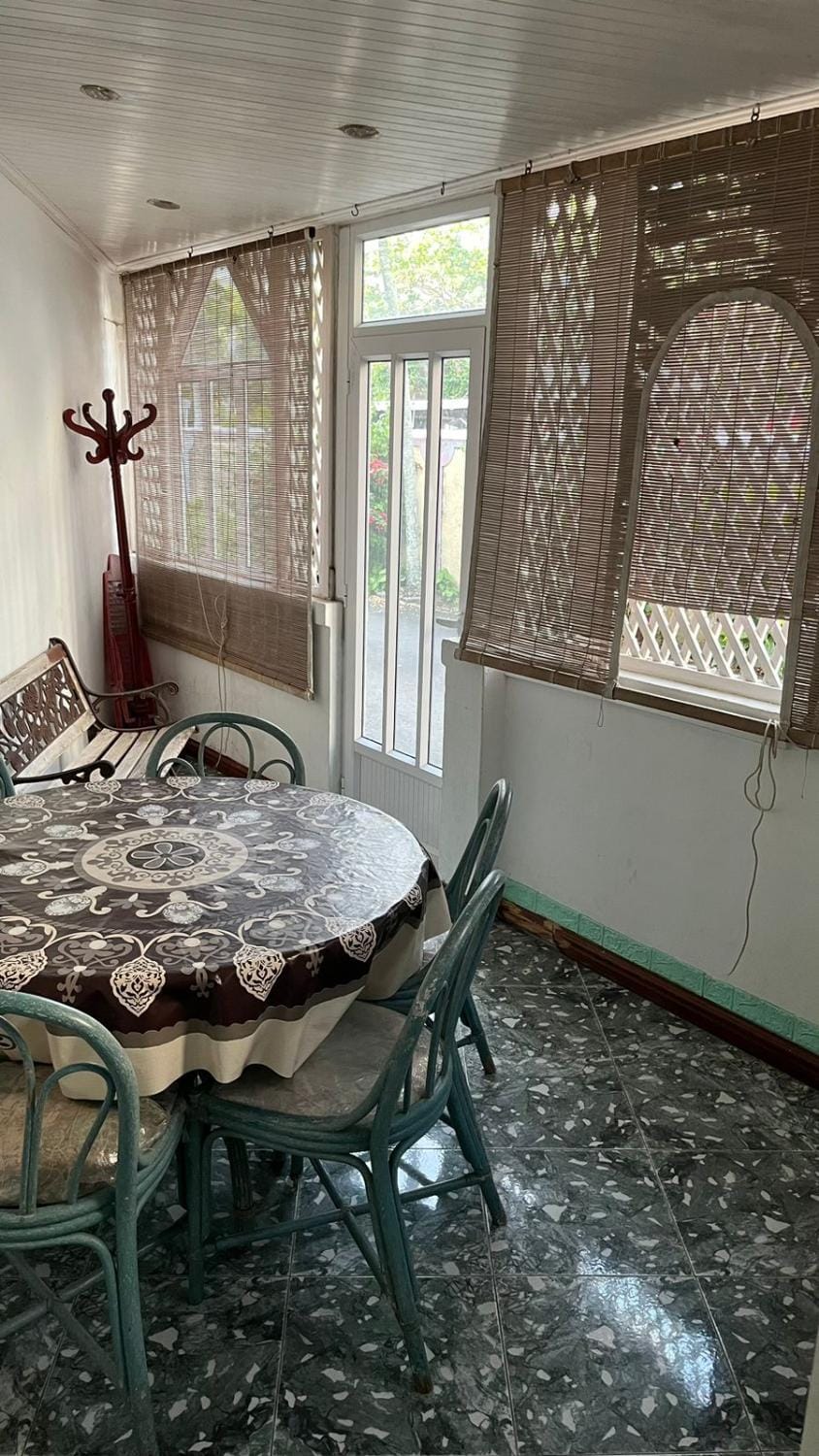 Pereybere 3 Bedroom Beach Apartment House in Grand Baie