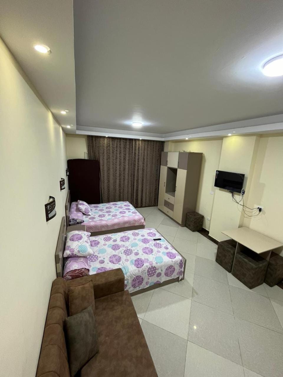 Communal lounge/ TV room, Photo of the whole room, Bedroom
