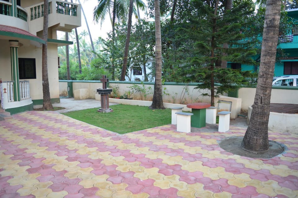 Garden, Area and facilities