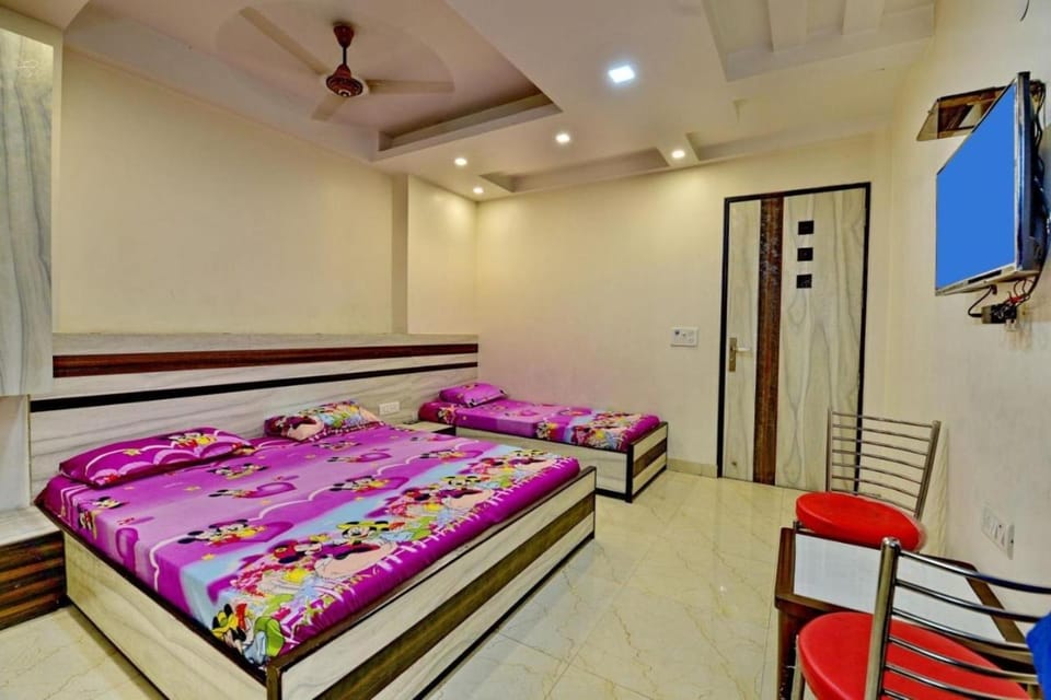 Goel Residency Hotel in Delhi