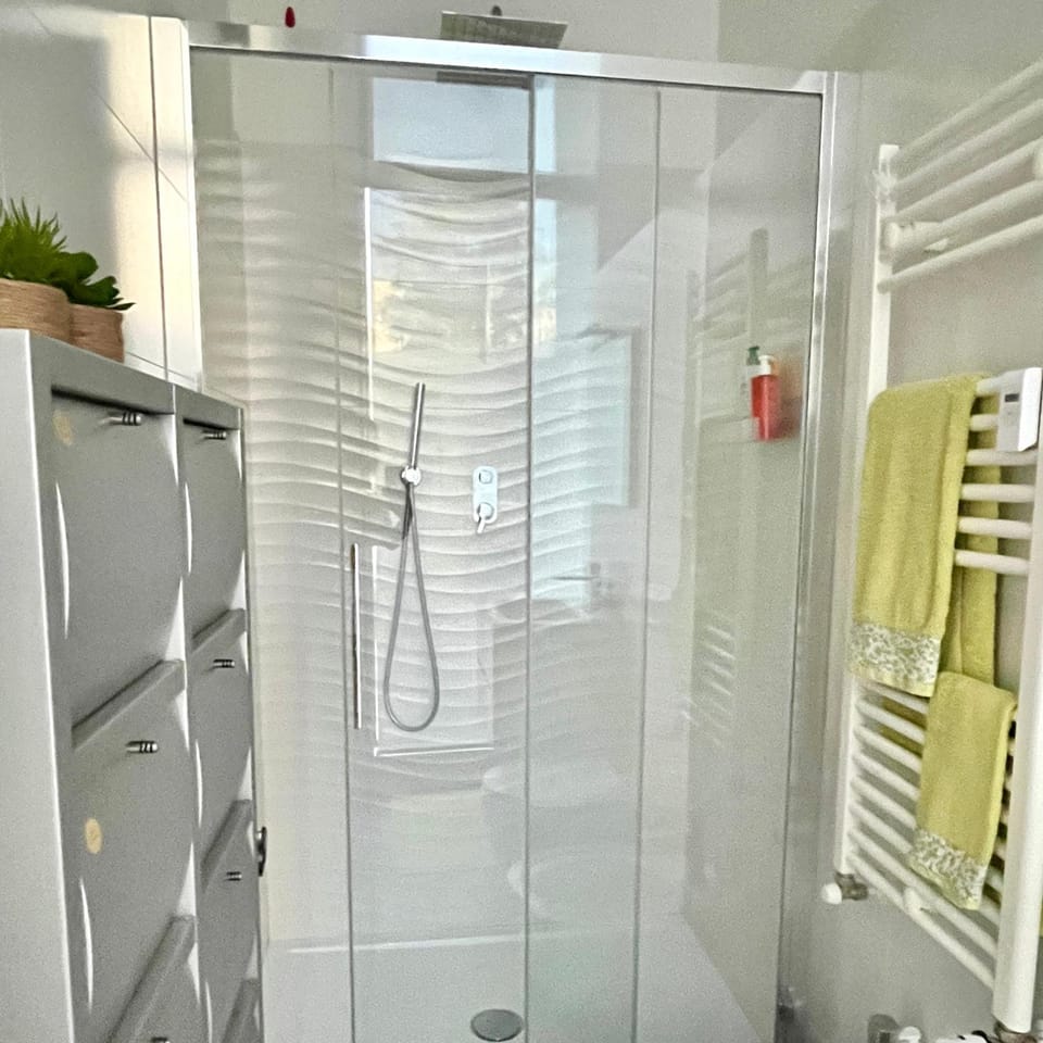 Bellissima camera con bagno privato CityLife - Sempione Vacation rental in Milan