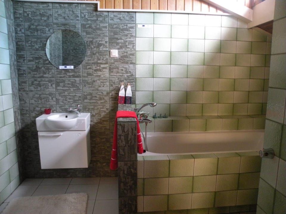 Shower, Bathroom, Bath