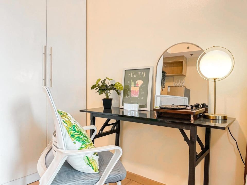 Best Staycation in BGC Central #aatft13j House in Makati