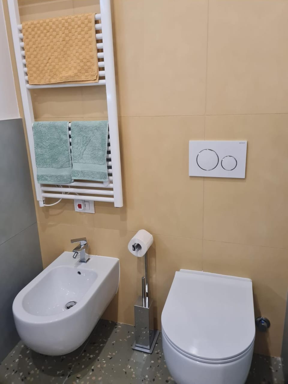 Toilet, Bathroom