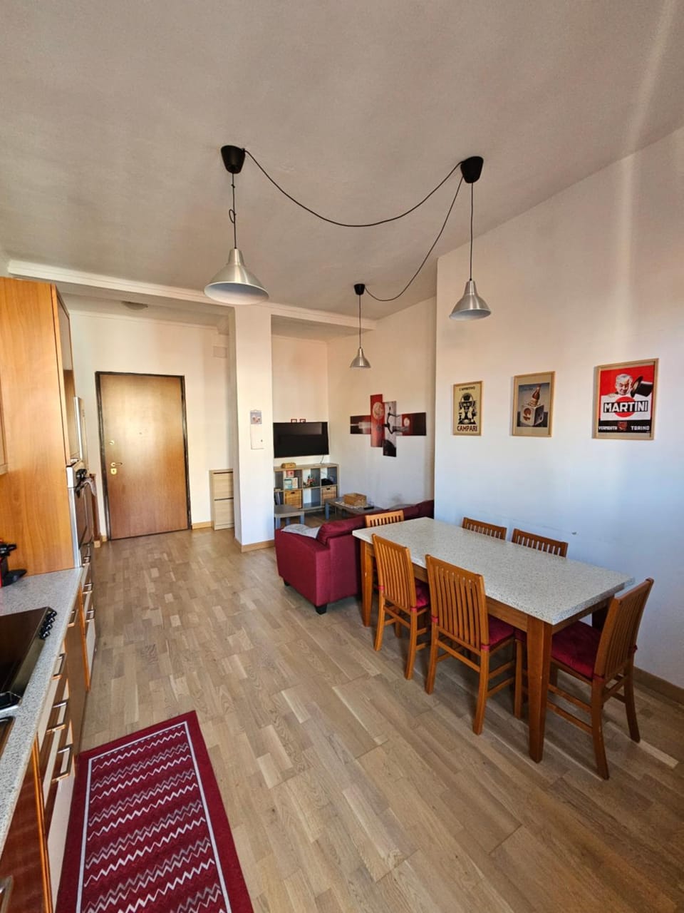 Kitchen or kitchenette, Living room