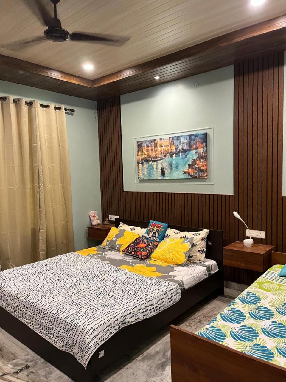 Riverside Palm Luxe 1BHK near Kamakhya & IHR Apartment in Bangladesh