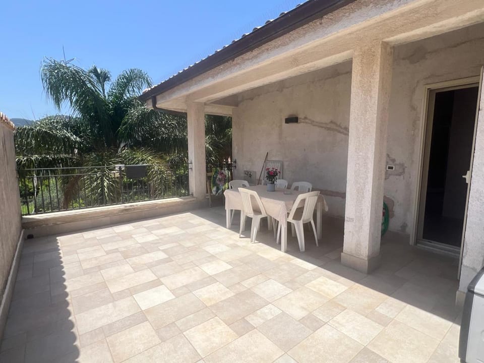 Carini house House in Sicily