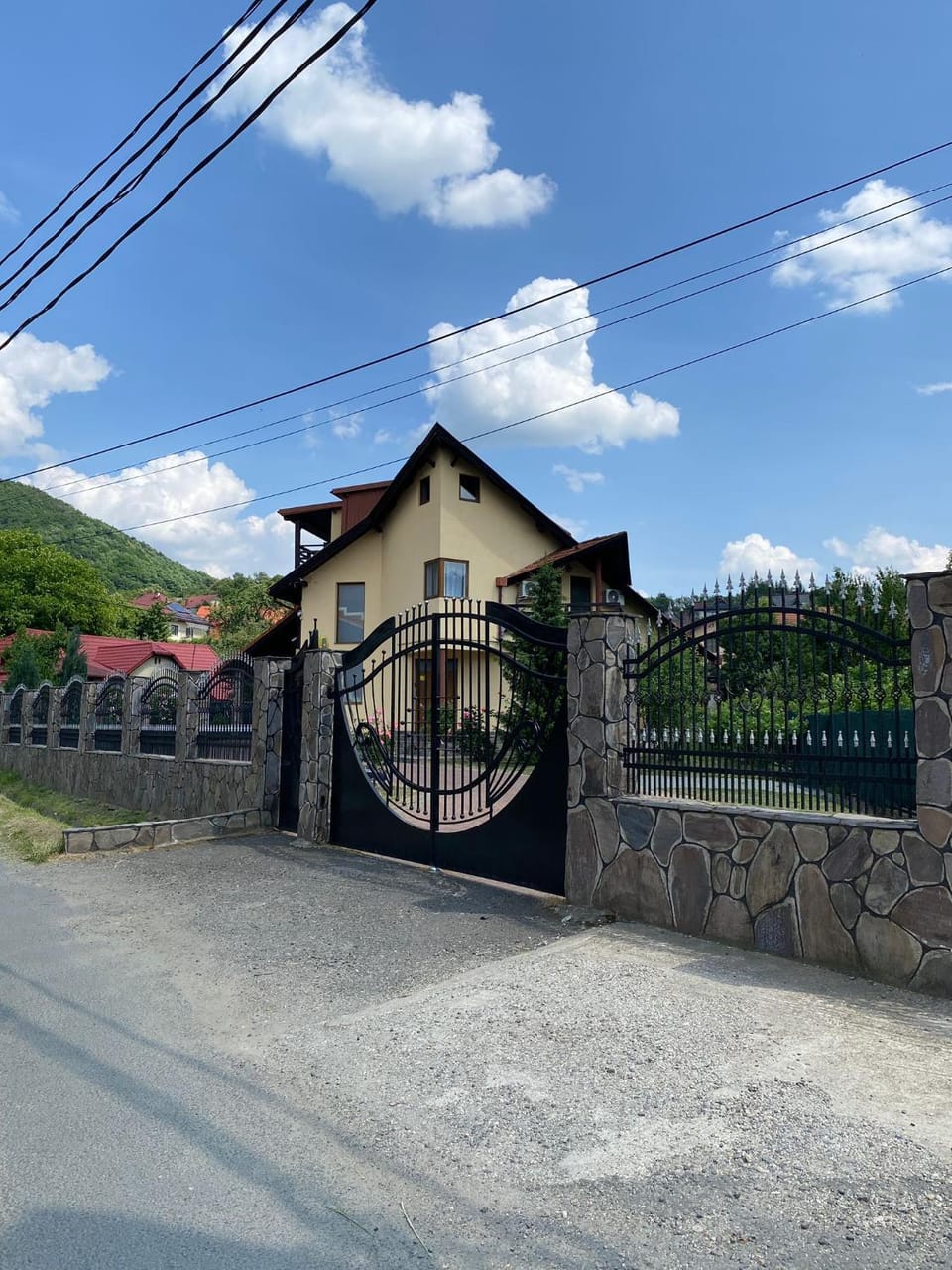 Koko home House in Romania