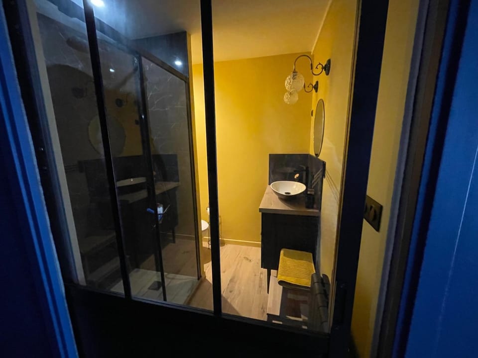 Internal: Not applicable to any particular room