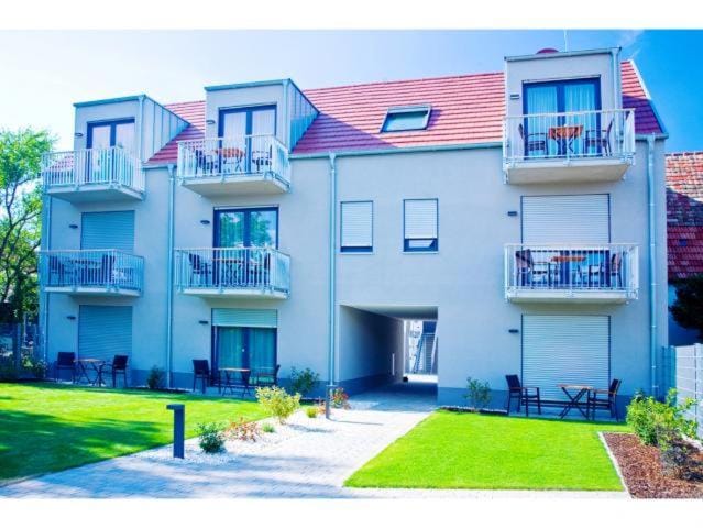 Property building, Garden, Garden view