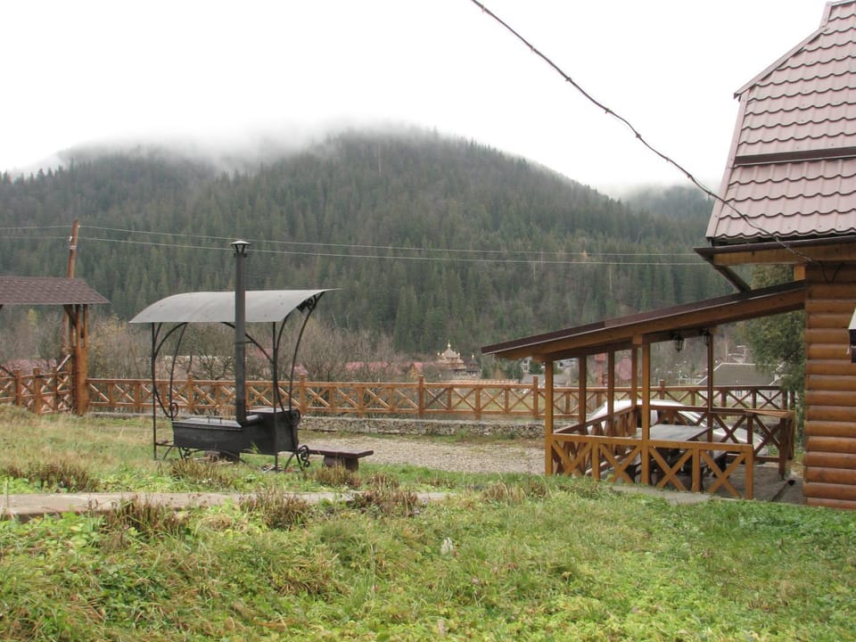 Day, Natural landscape, BBQ facilities, Balcony/Terrace, Mountain view