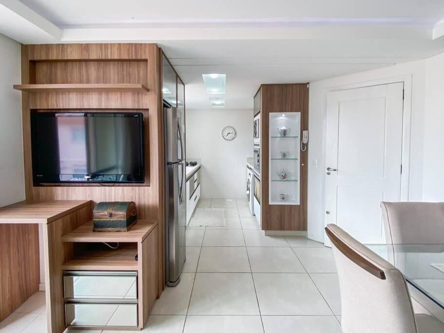 Apartamento de 2 Quartos na Praia de Palmas - 0117 Apartment in Florianopolis