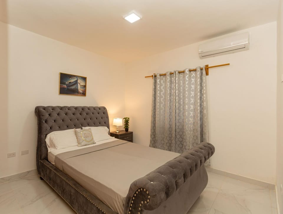 Crown lll with Pool -3 Bedrooms close to Everything Apartment in Puerto Plata
