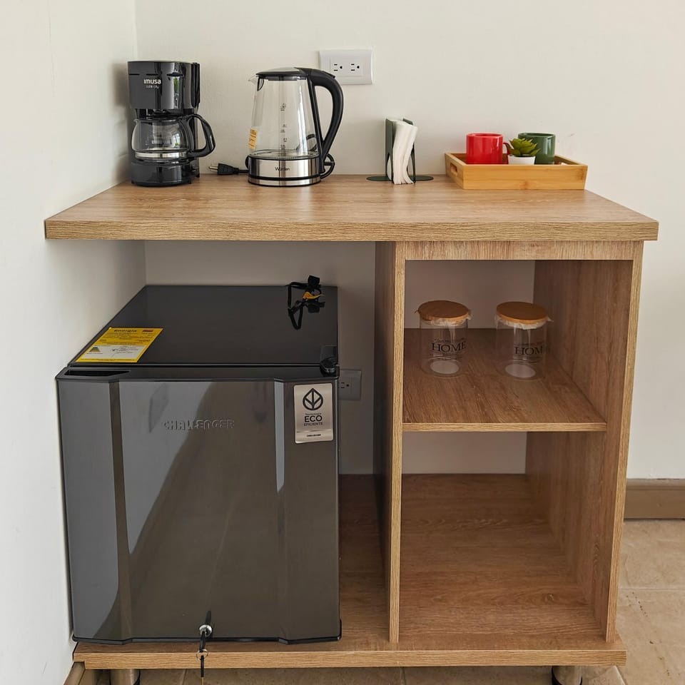 Coffee/tea facilities