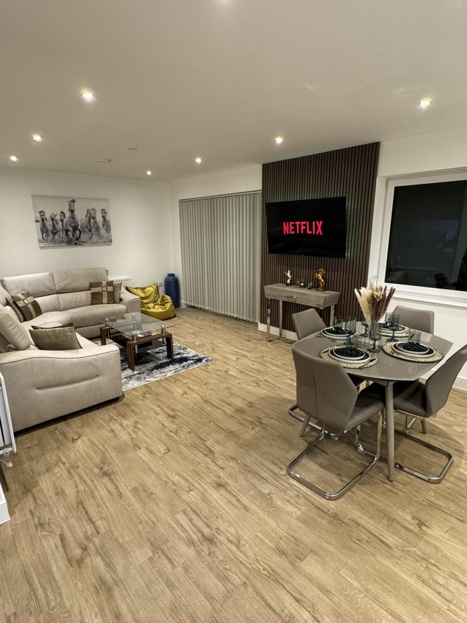 Communal lounge/ TV room, TV and multimedia