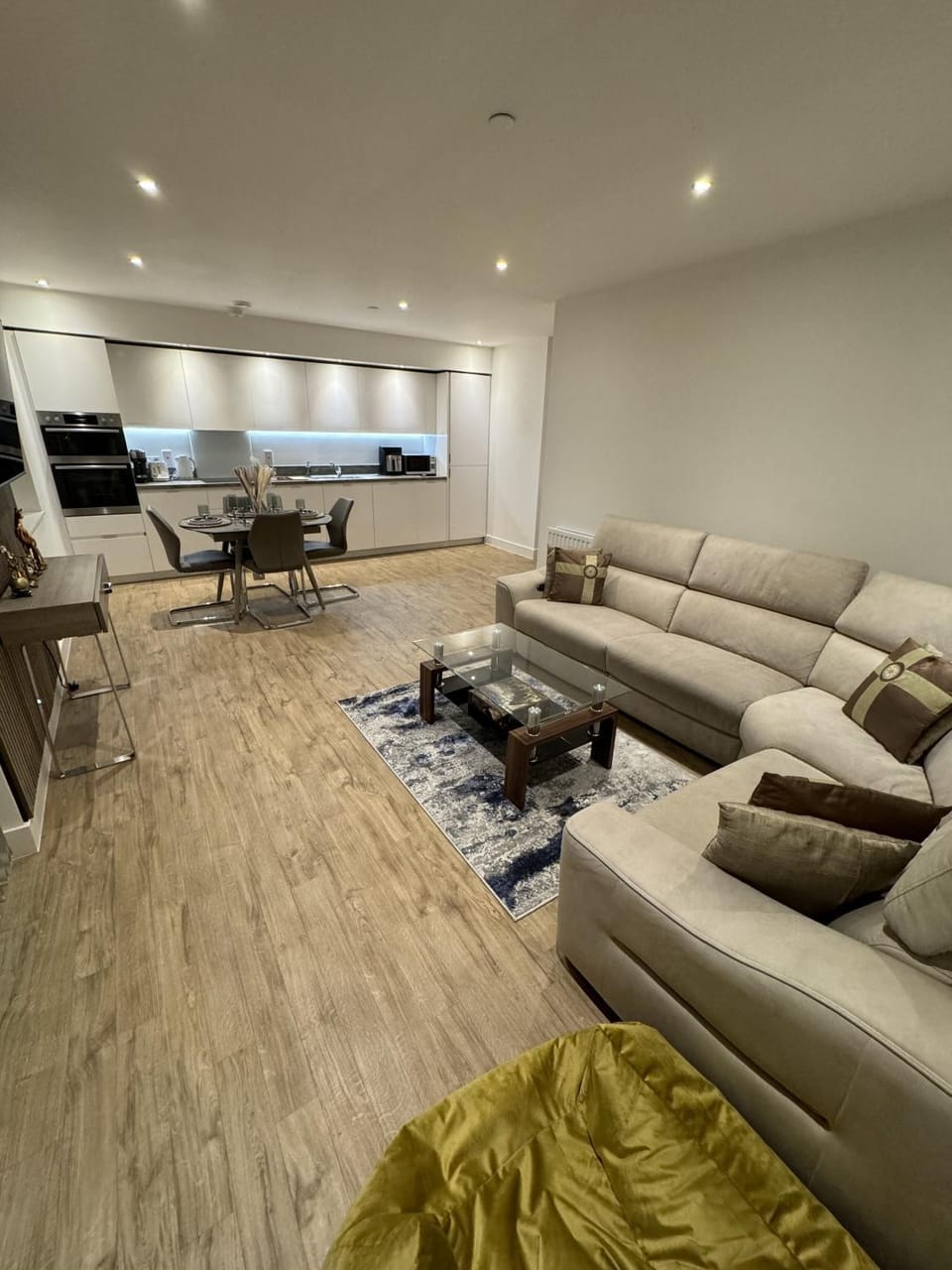TV and multimedia, Living room