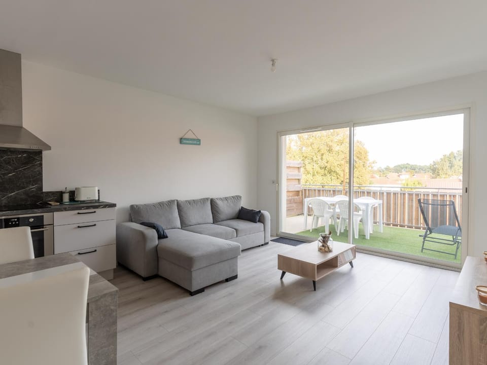 Appartement 4 pers. centre Mimizan, neuf avec parking - FR-1-50-143 Apartment in Mimizan