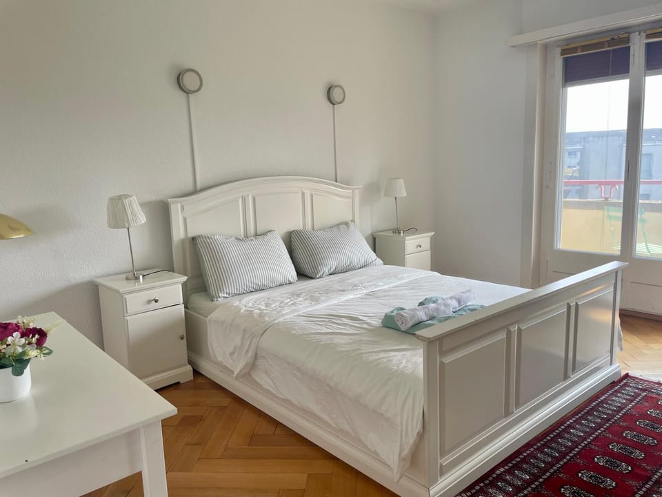 Appartement élégant & ensoleillé Apartment in Lausanne