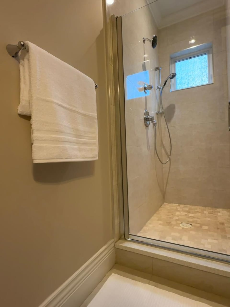 舒适大床套房 Vacation rental in Richmond