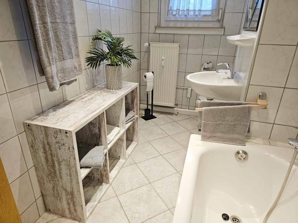 Ferienwohnung mit Balkon in Weißenfels Apartment in Thuringia, Germany
