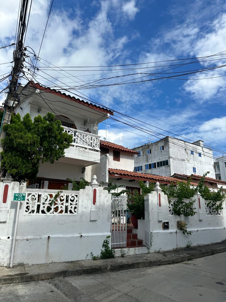 Property building, Day, Neighbourhood, Street view