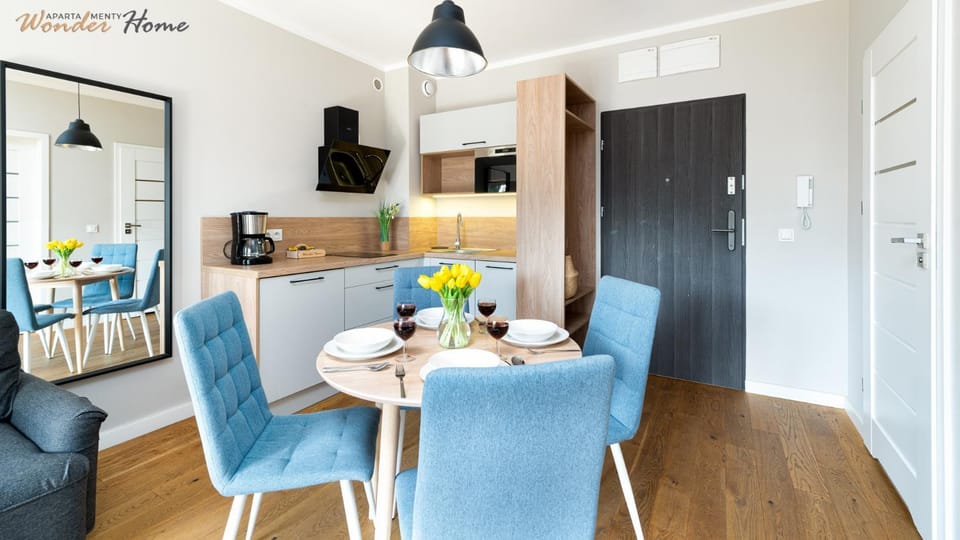 Kitchen or kitchenette, Living room, Seating area, Dining area, pet friendly