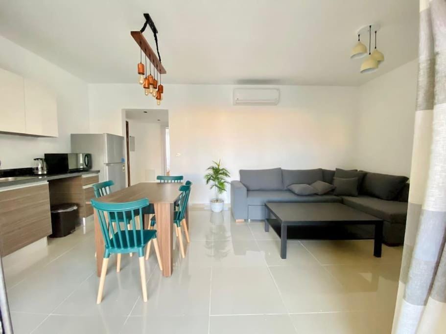 Sunny 1 BR Apt G cribs ElGouna with open View Apartment in Hurghada