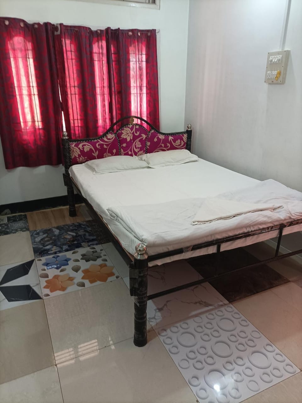 kirtti inn single rooms Vacation rental in Bangladesh