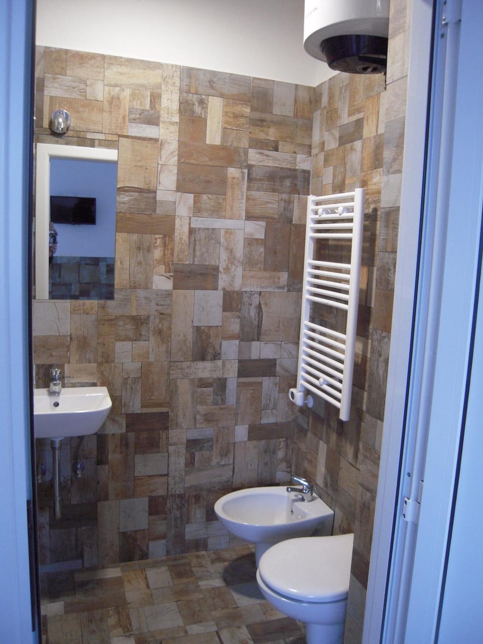 Ducati 8 Studio Apartment in Bologna