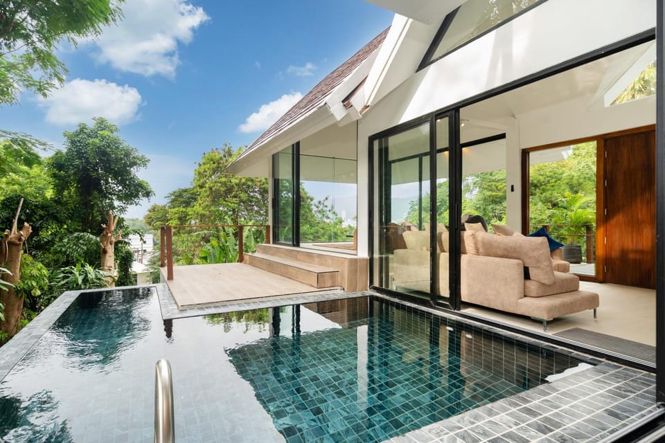 Pool view, Swimming pool