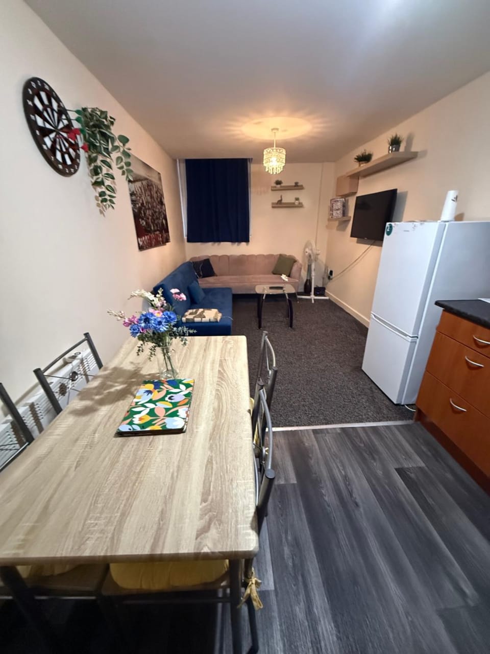 Airrose two bed apartment Apartment in Wolverhampton