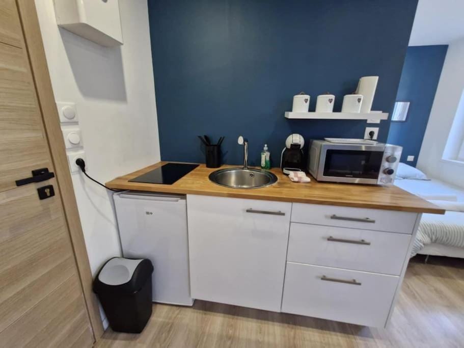 Appt Canada 4 Apartment in Valenciennes