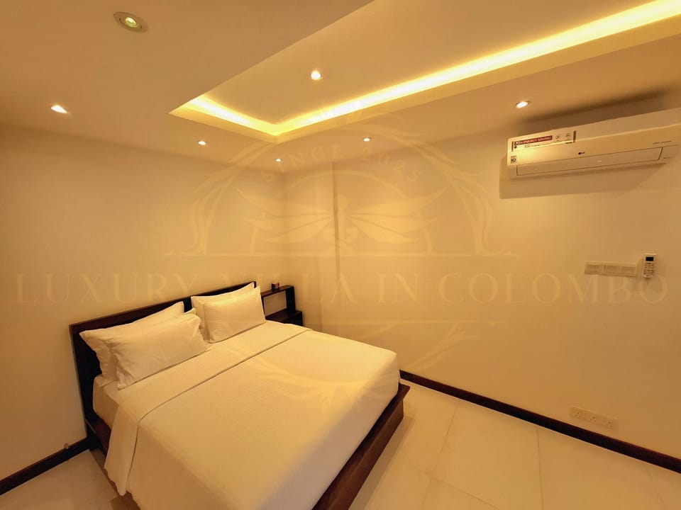 Bed, Bedroom, hair dryier, air conditioner