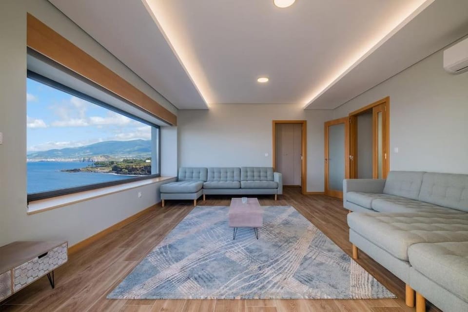Casa da Suta - Jacuzzi with Ocean View House in Azores District
